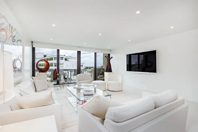 330 S Ocean Boulevard #5-E