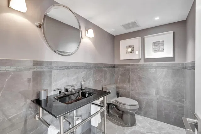  Unit 403 photo 65
