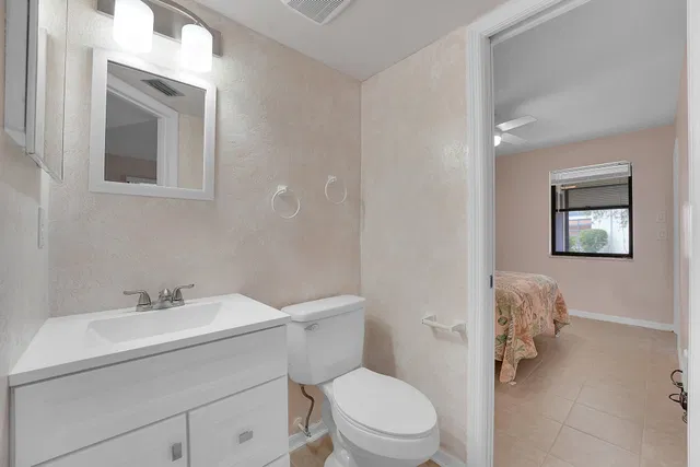 Unit 103 photo 25