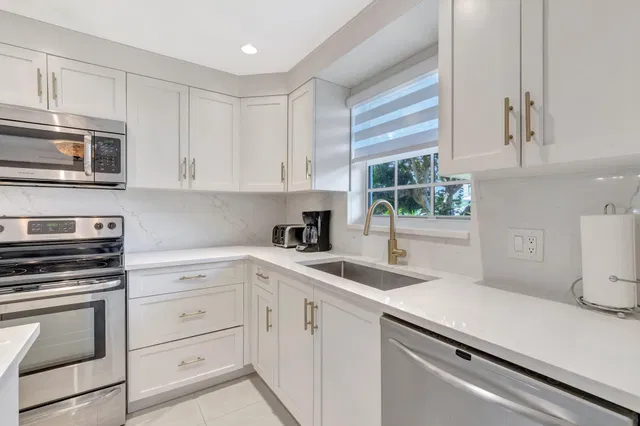Delray Beach Shores Unit 3 photo 5