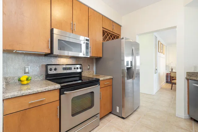 Flagler Pointe Unit 902 photo 16