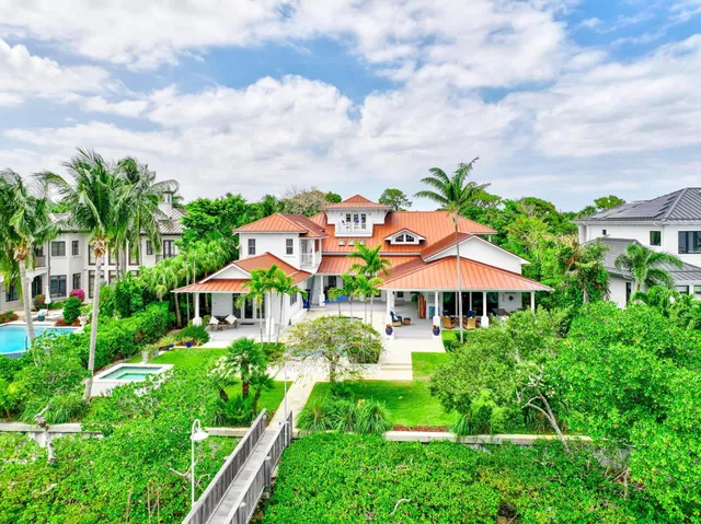 Pennock Point Residence photo 8