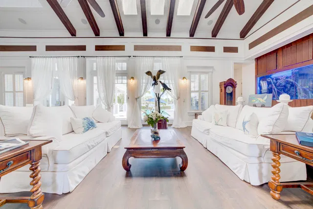 Pennock Point Residence photo 17