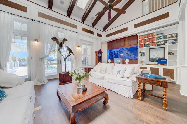 Pennock Point Residence photo 20