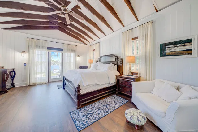 Pennock Point Residence photo 26