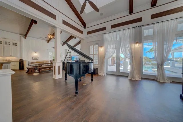 Pennock Point Residence photo 32