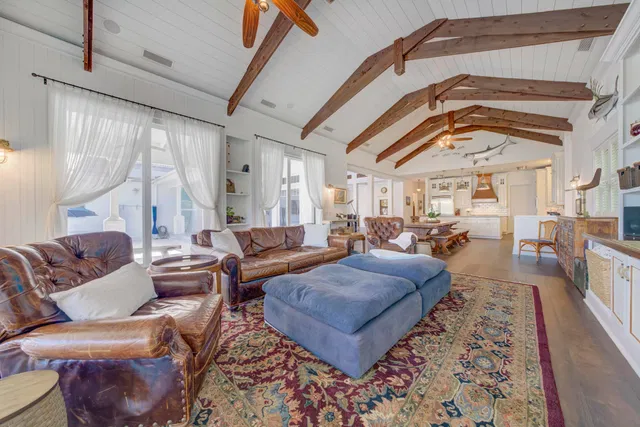 Pennock Point Residence photo 39