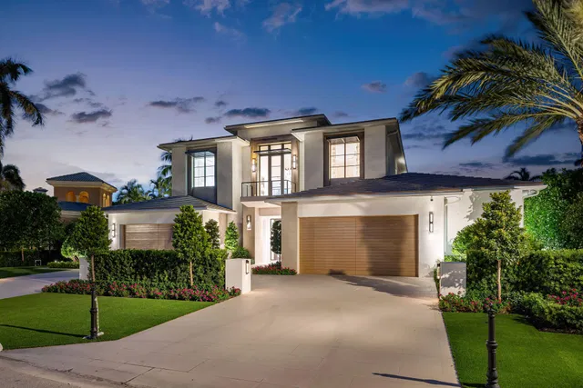 Royal Palm Yacht and Country Club Residence photo 2