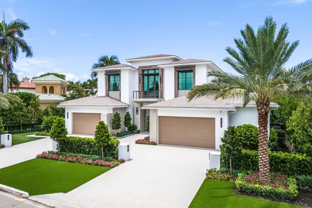 Royal Palm Yacht and Country Club Residence photo 4