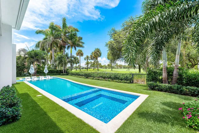 Royal Palm Yacht and Country Club Residence photo 26