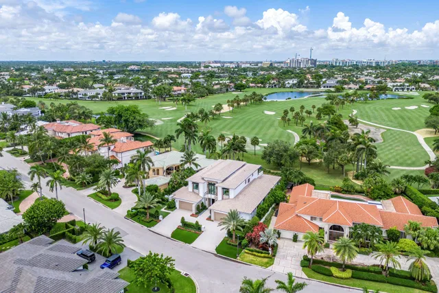 Royal Palm Yacht and Country Club Residence photo 68
