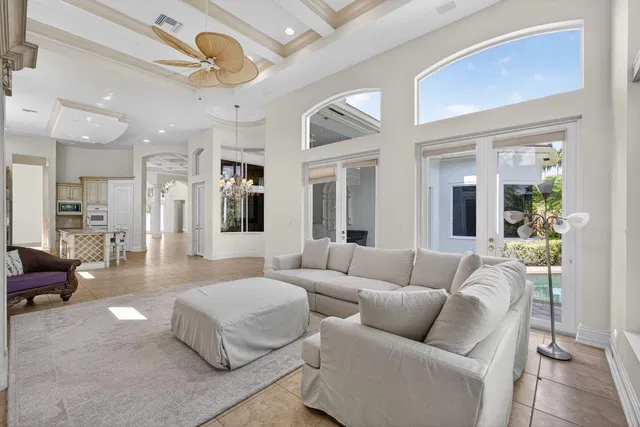 Mirasol Country Club Residence photo 37