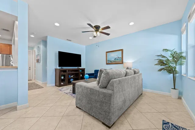 Cityside West Palm Beach Unit 3 photo 12