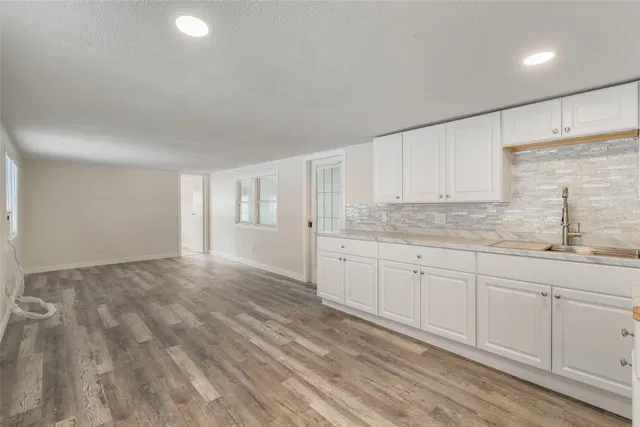 Residence photo 6