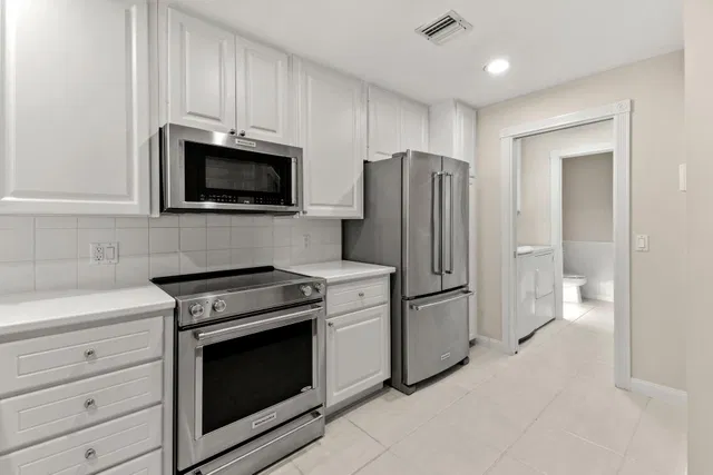 Charleston Court at Abacoa Residence photo 18