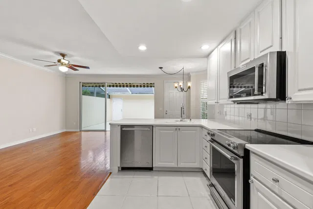 Charleston Court at Abacoa Residence photo 19