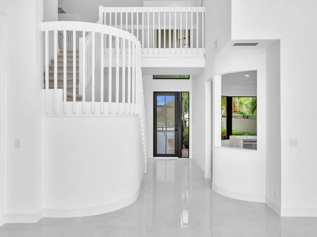 Frenchman's Creek Residence photo 7