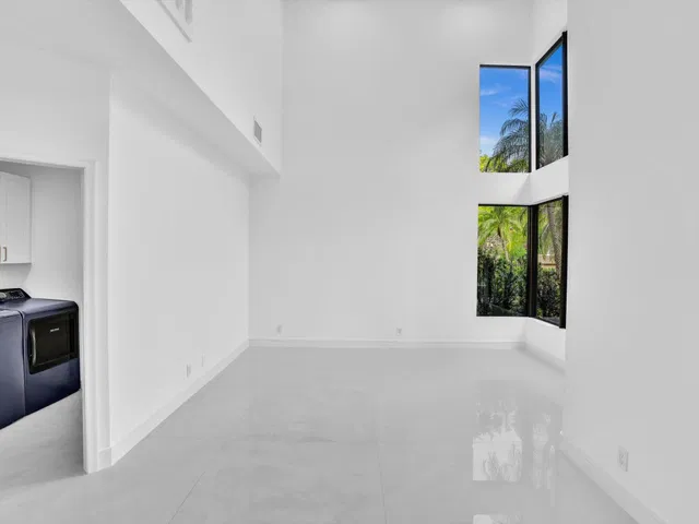 Frenchman's Creek Residence photo 10