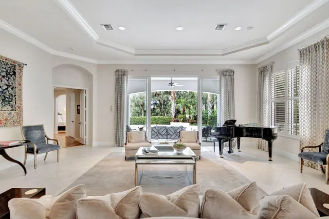 Mirasol Country Club Residence photo 9