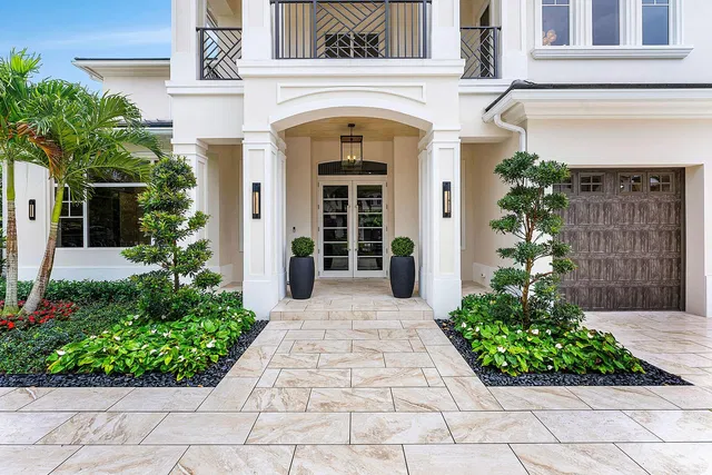 Royal Palm Yacht and Country Club Residence photo 6