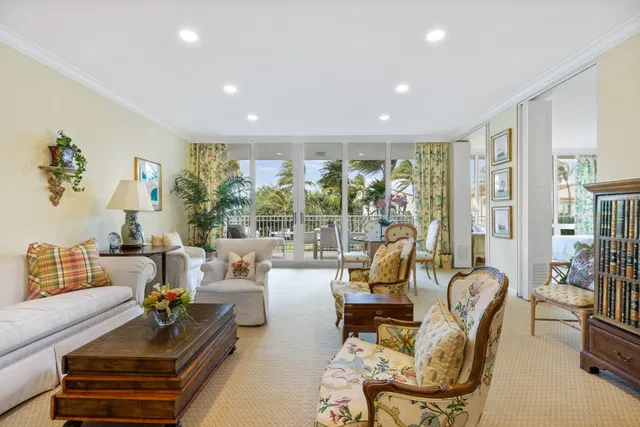 One Royal Palm Way Palm Beach Unit D2 photo 6