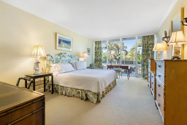 One Royal Palm Way Palm Beach Unit D2 photo 14
