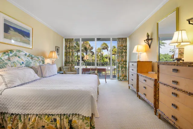 One Royal Palm Way Palm Beach Unit D2 photo 15
