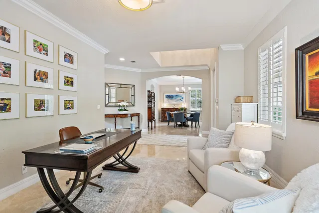 Canterbury Place Residence photo 8
