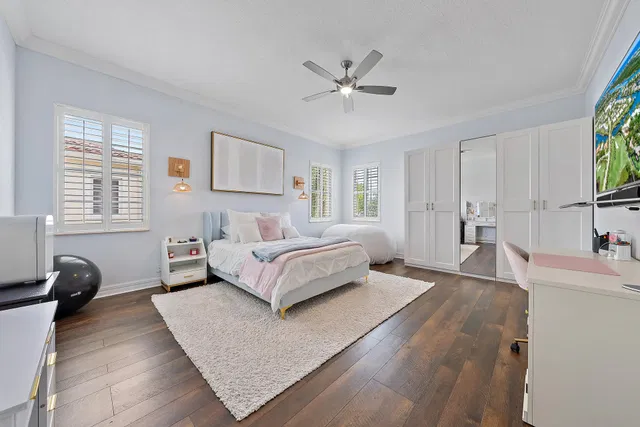 Canterbury Place Residence photo 27
