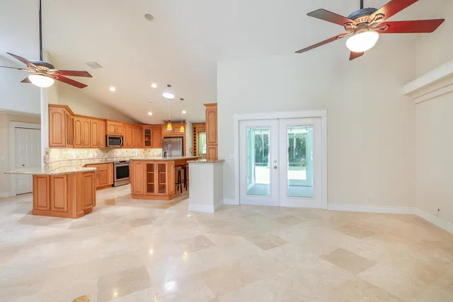 Residence photo 10