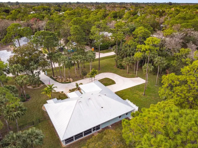 Residence photo 48