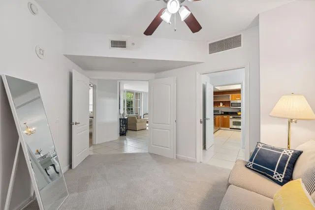 The Whitney Unit 414 photo 15