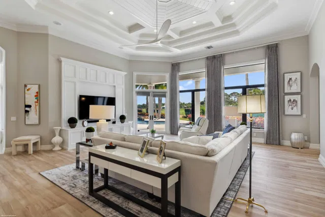 Old Palm Golf Club Residence photo 27