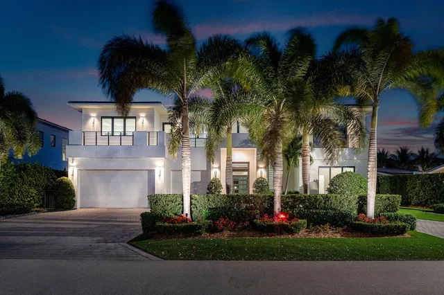 Royal Palm Yacht and Country Club Residence photo 3