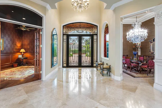 Royal Palm Yacht and Country Club Residence photo 6