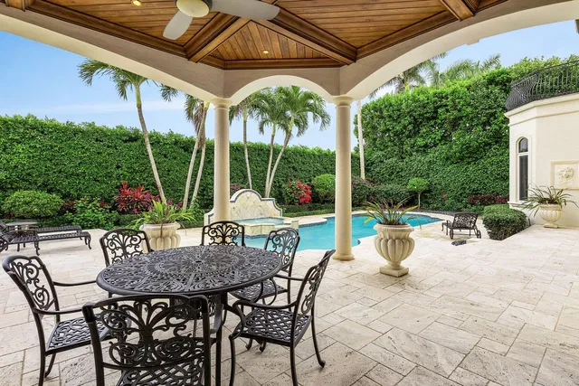 Royal Palm Yacht and Country Club Residence photo 21
