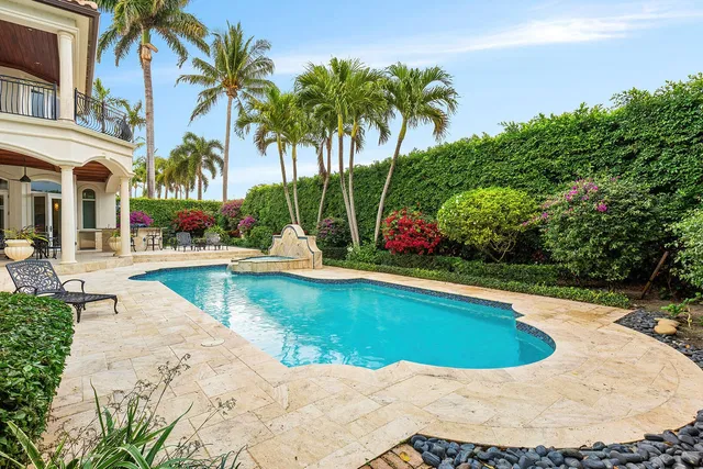 Royal Palm Yacht and Country Club Residence photo 23