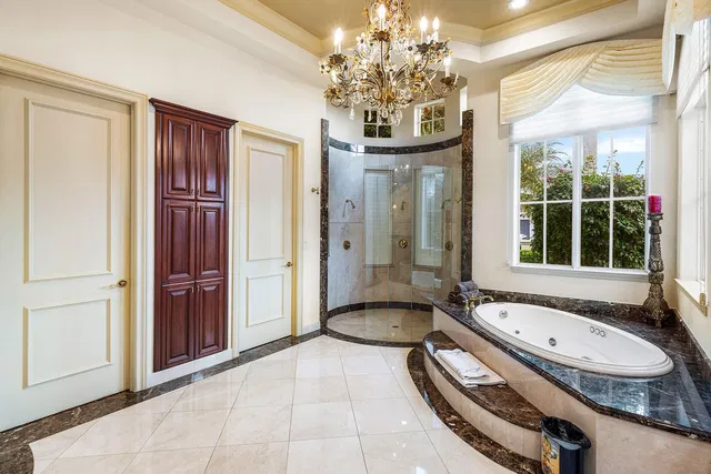 Royal Palm Yacht and Country Club Residence photo 30