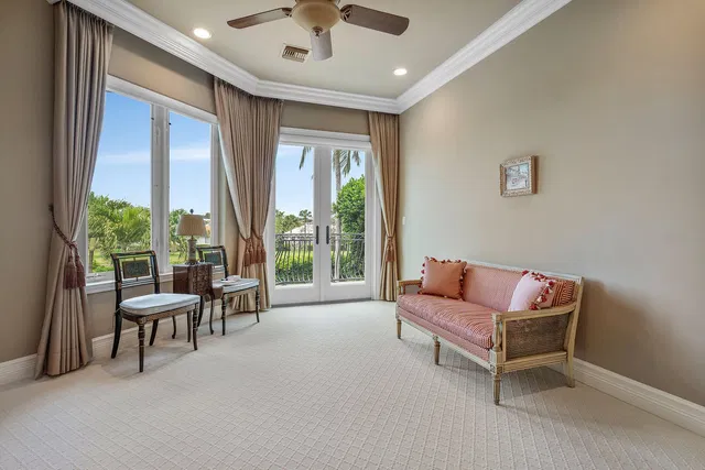 Royal Palm Yacht and Country Club Residence photo 38
