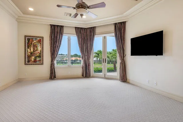 Royal Palm Yacht and Country Club Residence photo 47