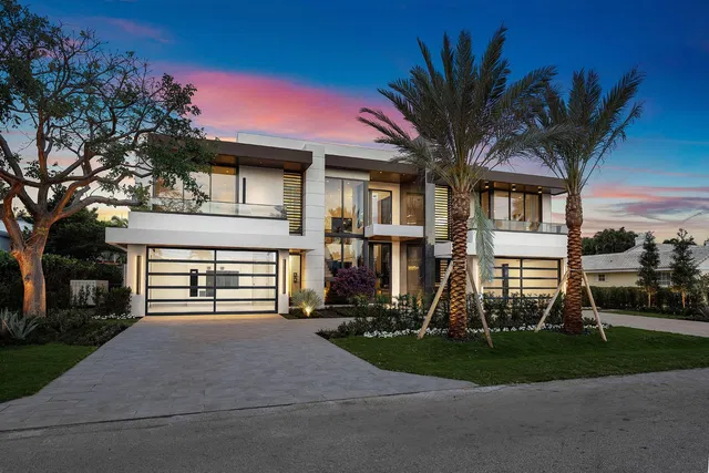 Royal Palm Yacht and Country Club Residence photo 2