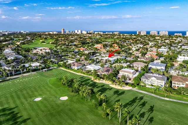 Royal Palm Yacht and Country Club Residence photo 3