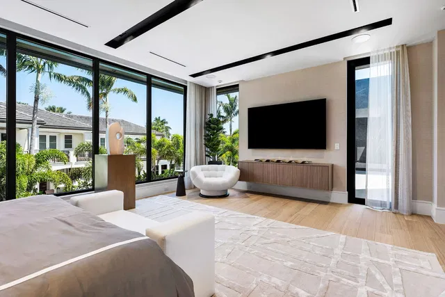 Royal Palm Yacht and Country Club Residence photo 55