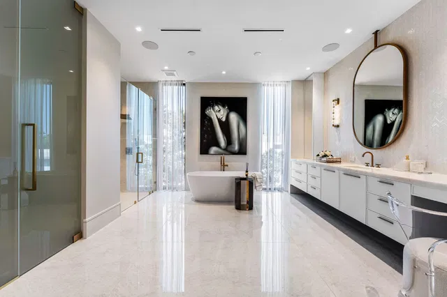 Royal Palm Yacht and Country Club Residence photo 58