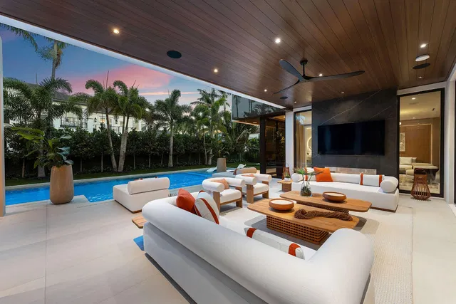 Royal Palm Yacht and Country Club Residence photo 78