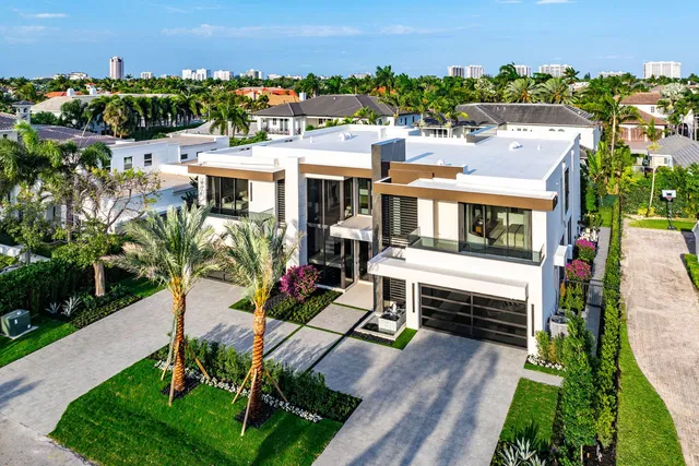 Royal Palm Yacht and Country Club Residence photo 87