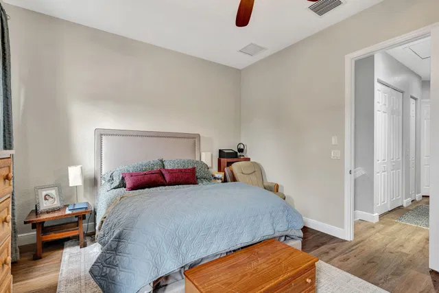Canterbury Place Residence photo 26