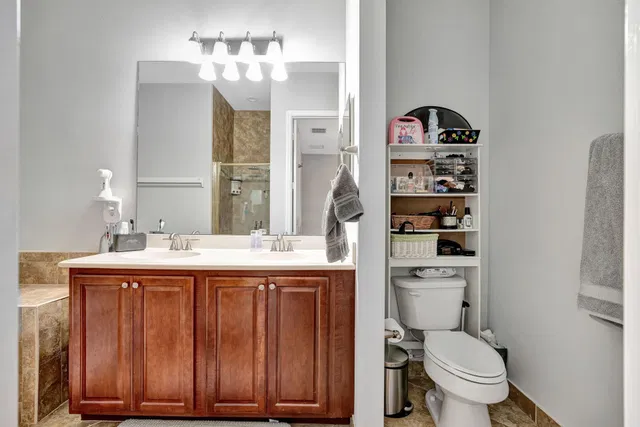 Canterbury Place Residence photo 29