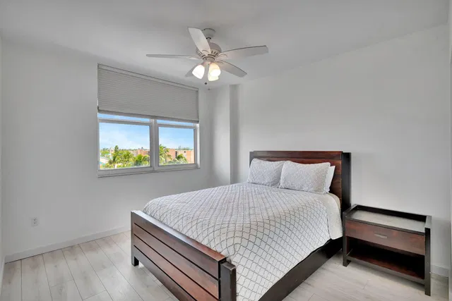 Unit 505 photo 12