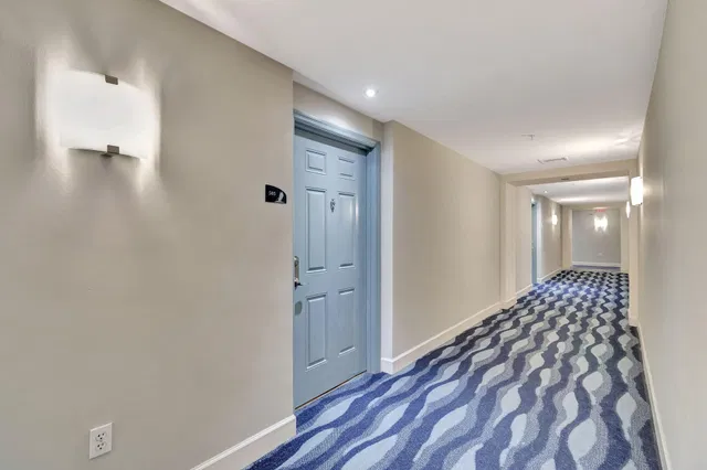 Unit 505 photo 18